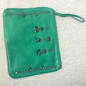 Beaded novelty clutch
